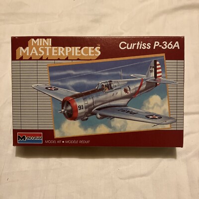 Vintage Monogram Curtiss P-36A Mini Masterpieces Plane Model Kit #5014