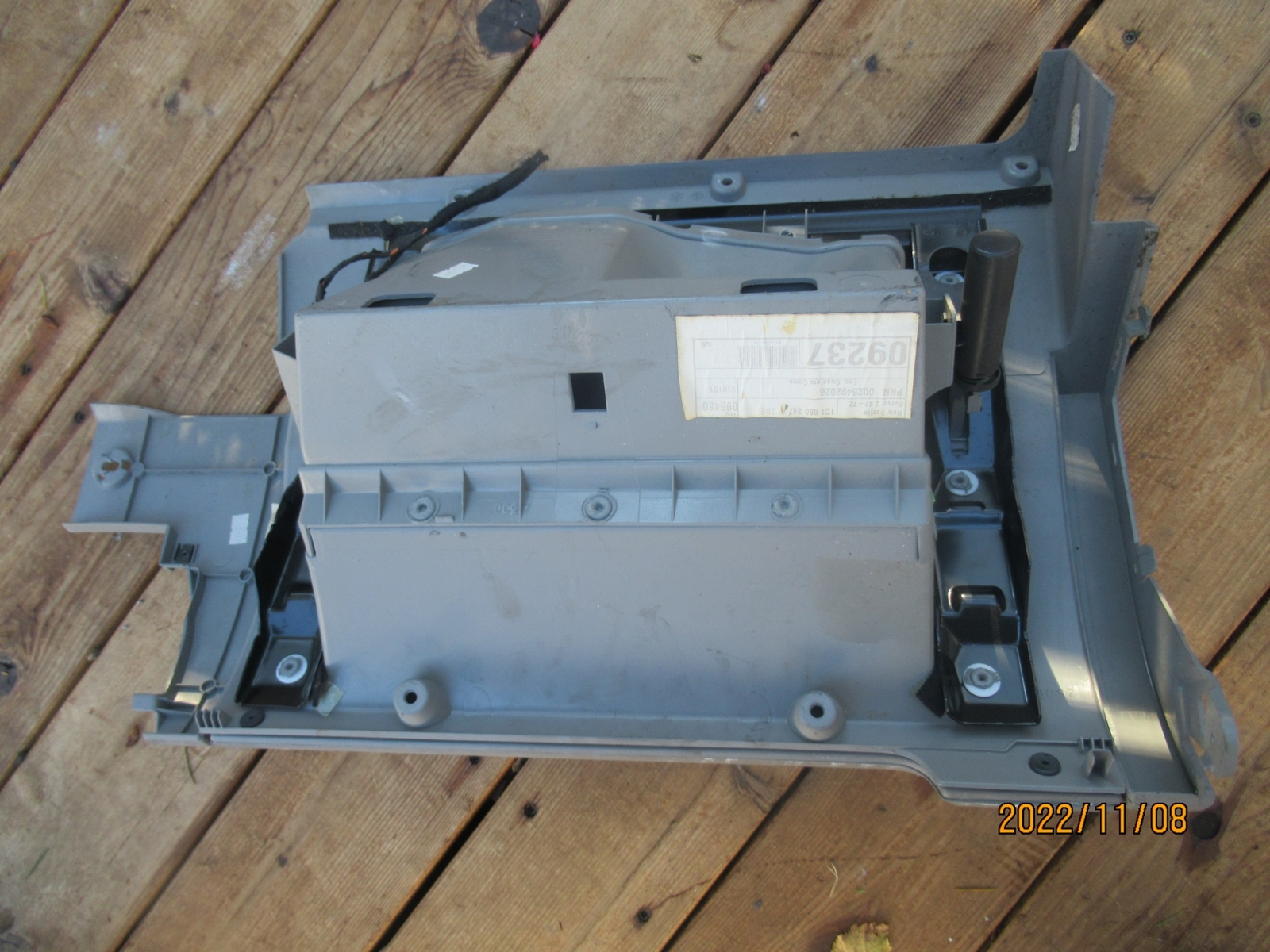 19982010 Volkswagen Beetle Glove Box Compartment Assembly 1C1880300 W