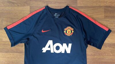 MANCHESTER UNITED NIKE 2024/2015 FOOTBALL TRAINING JERSEY SIZE “L