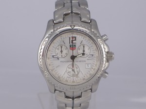 tag quartz chronograph