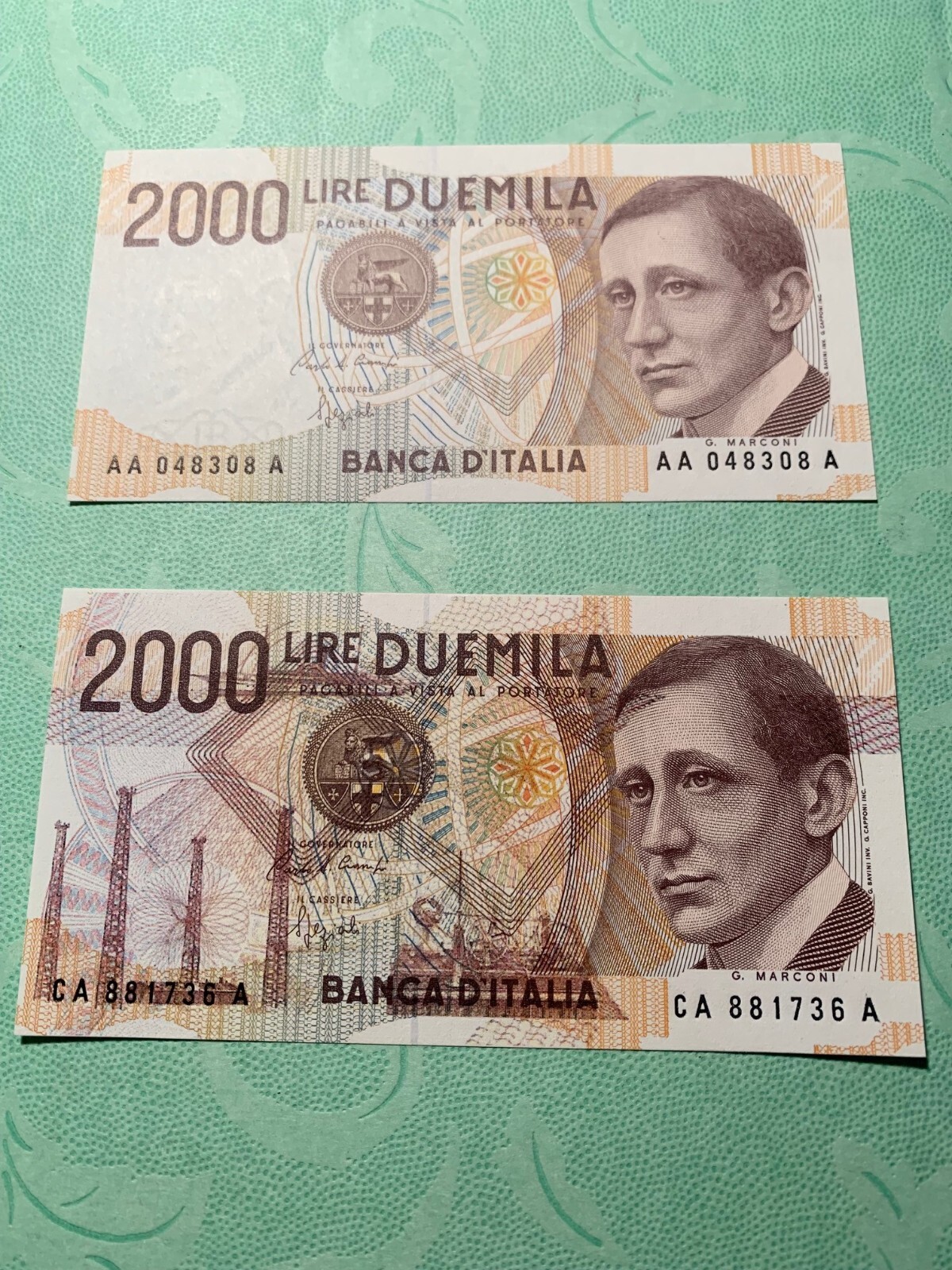 Foto 1 di 3