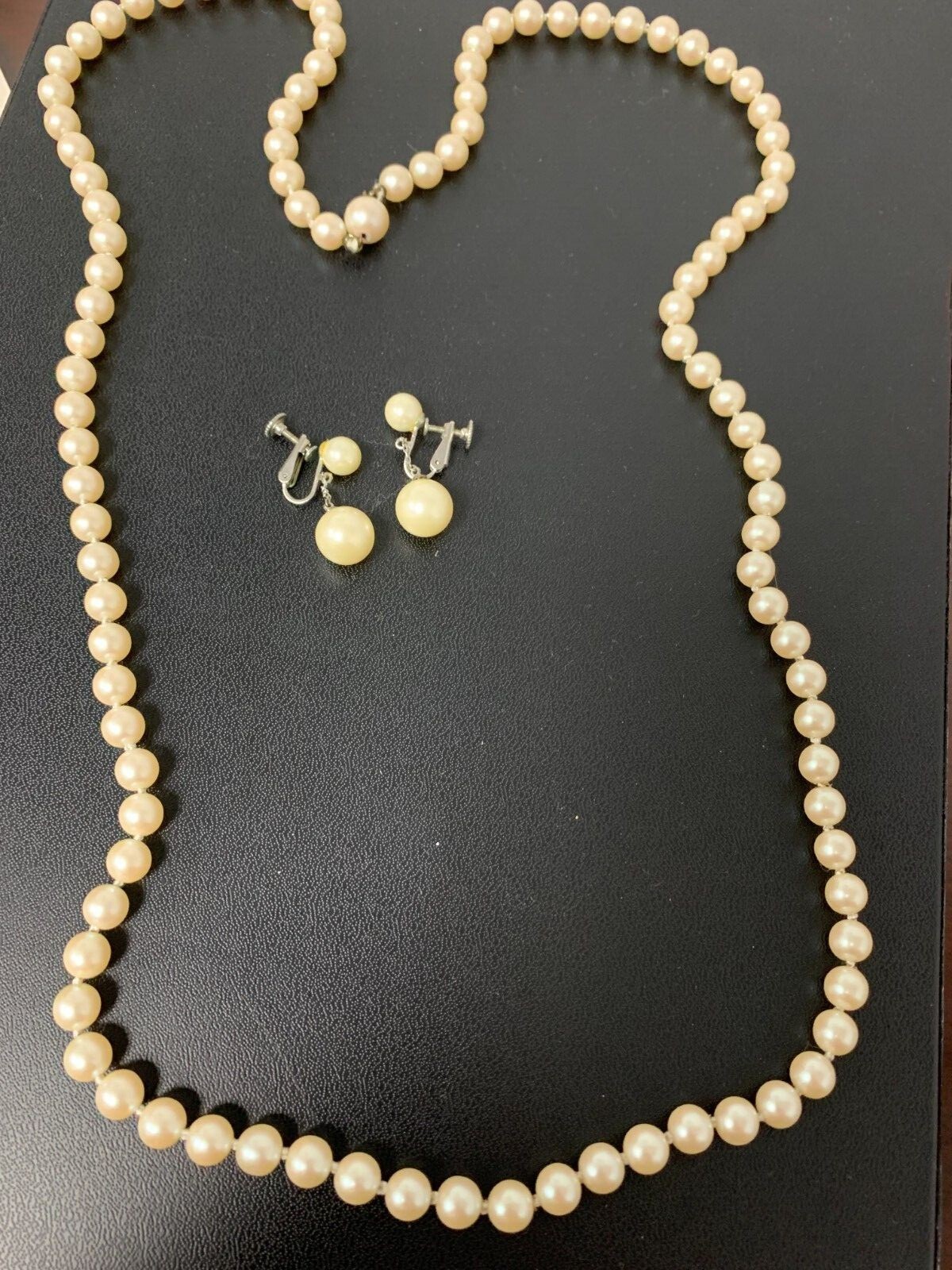 Vintage , Single Strand Pearl Necklace and Screwback … Gem