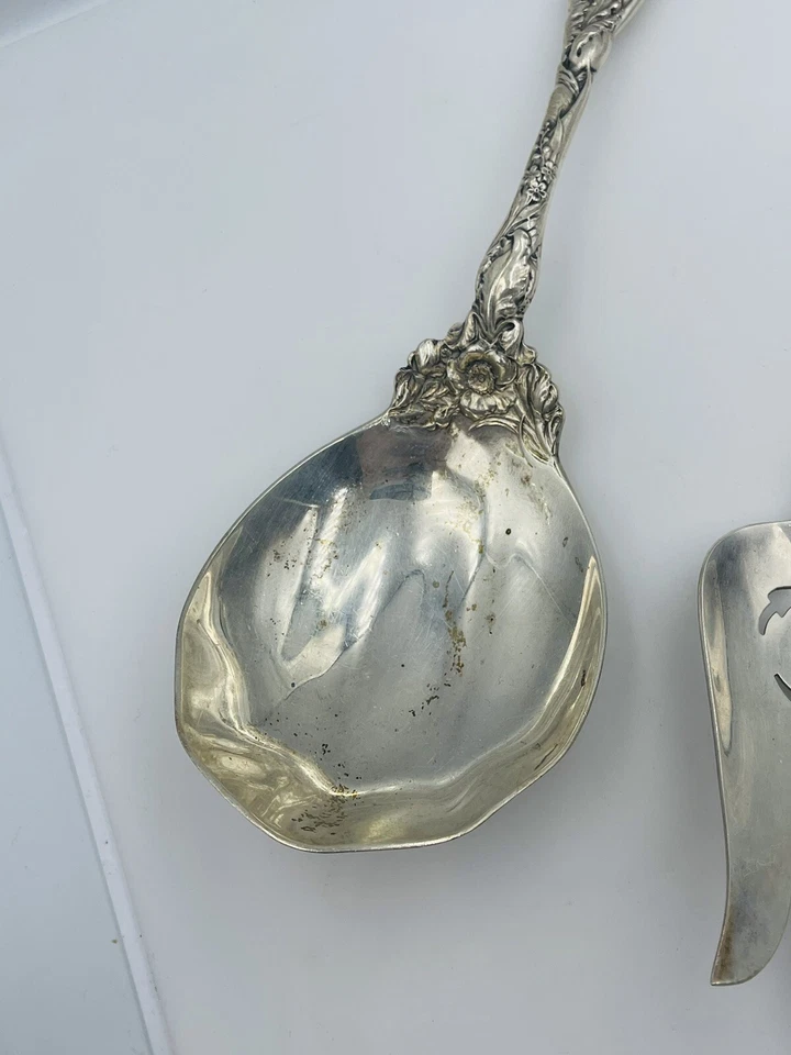 Reed & Barton Antique Sterling Silver Les Six Fleurs 2 Piece Servers Salad Set - Image 3 of 4