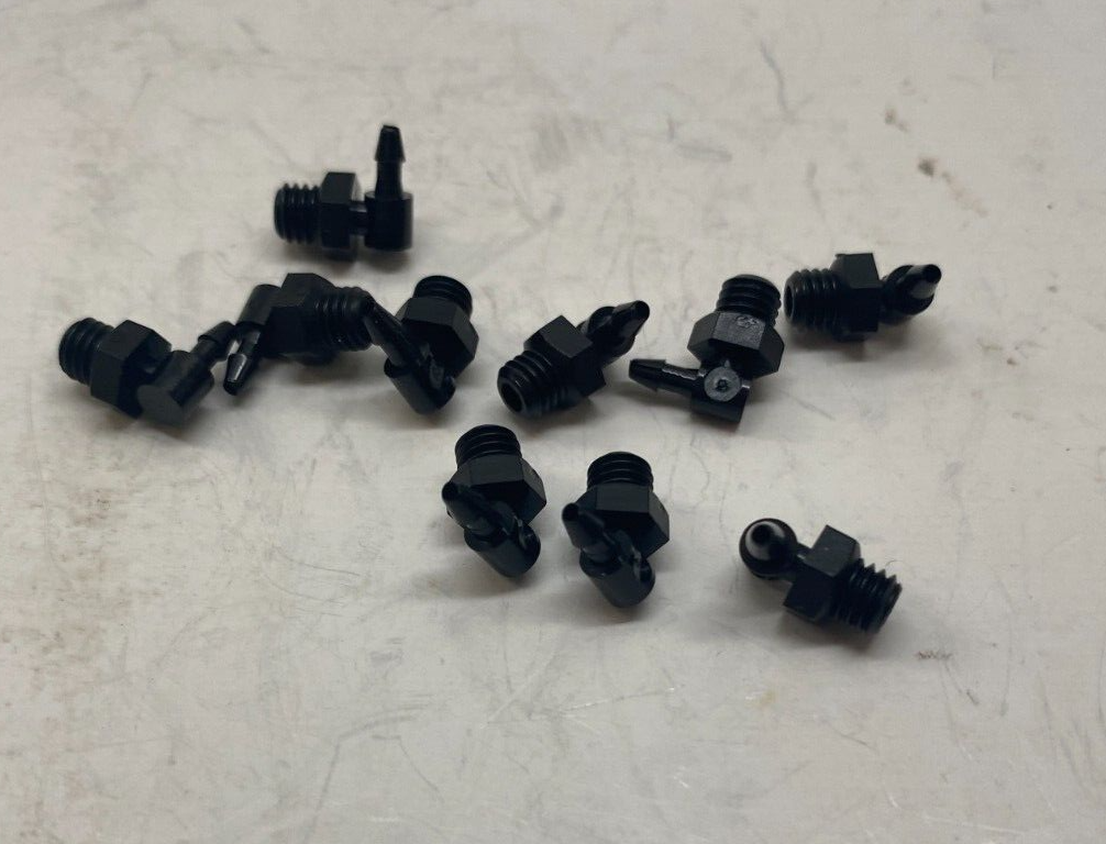 10 Raccordi A Gomito 90° Eldon James 1/16 X 10-32 UNF In Nylon Nero L1032-1BN