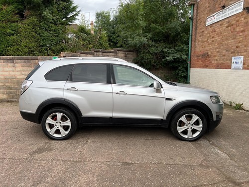 CHEVROLET CAPTIVA 2012 2.2 AUTOMATIC WHEEL NUTS BREAKING FOR SPARE PARTS - Picture 3 of 11