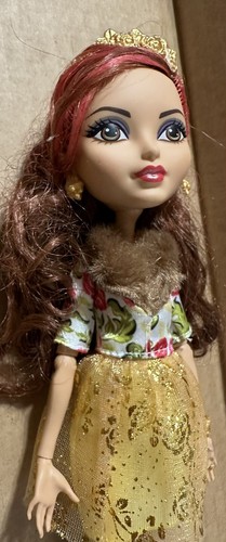 Mattel Ever After High Rosabella Beauty 1st Chapter Doll Boots Headband Bracelet - Picture 5 of 7