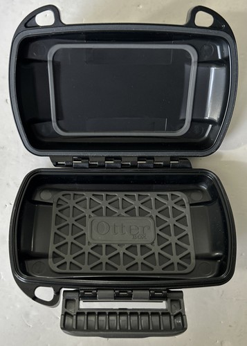 OtterBox Pursuit 20 Dry Case Black Brand New FAST SHIPPING!! - Picture 4 of 4