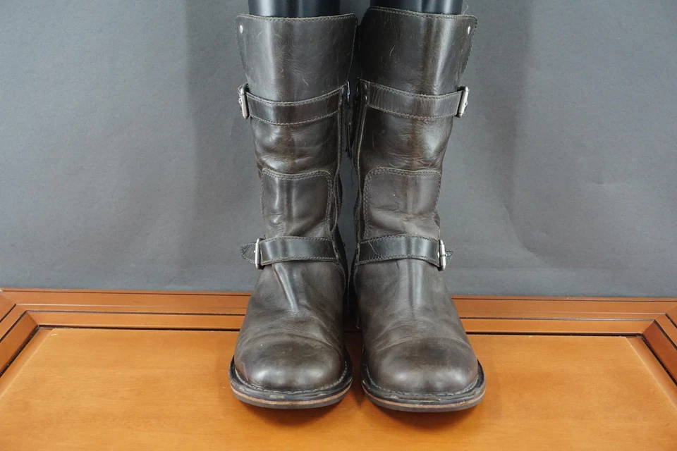 Botas UGG Mujer Talla 8 Marrón Cuero Ingeniero Moto Arnés Hebilla Cremallera Alta Foto 2 de 4