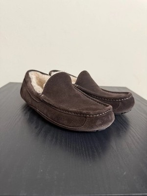UGG MEN'S BROWN ASCOT SLIPPERS SUEDE MOCCASIN SHOES SZ 8