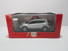 Mini car 1/43 Kyosho J Collection Nissan first generation Murano Z50 Silver
