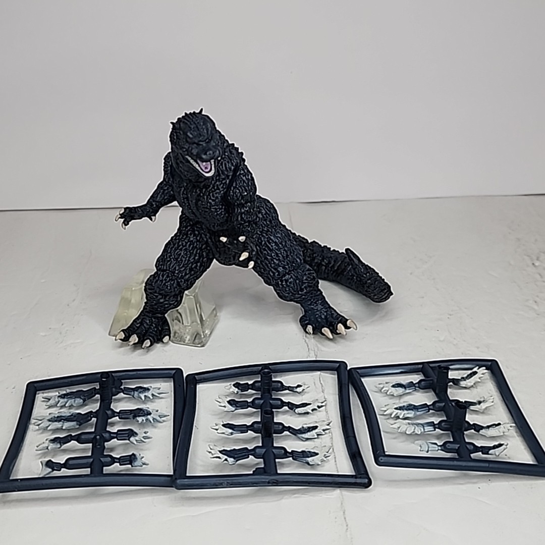 2004 Godzilla Final Wars Ultimate Monsters 5.5
