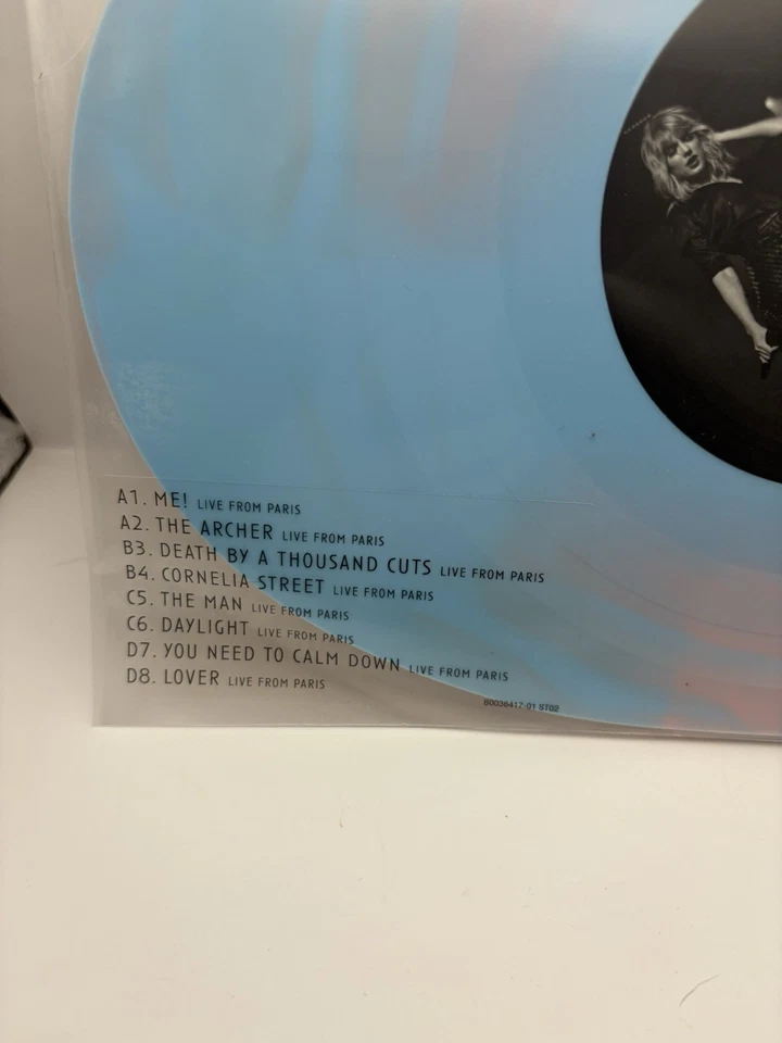 Taylor Swift Lover (Live From Paris) Heart Shaped Vinyl - NEW SEALED - Image 3 of 4