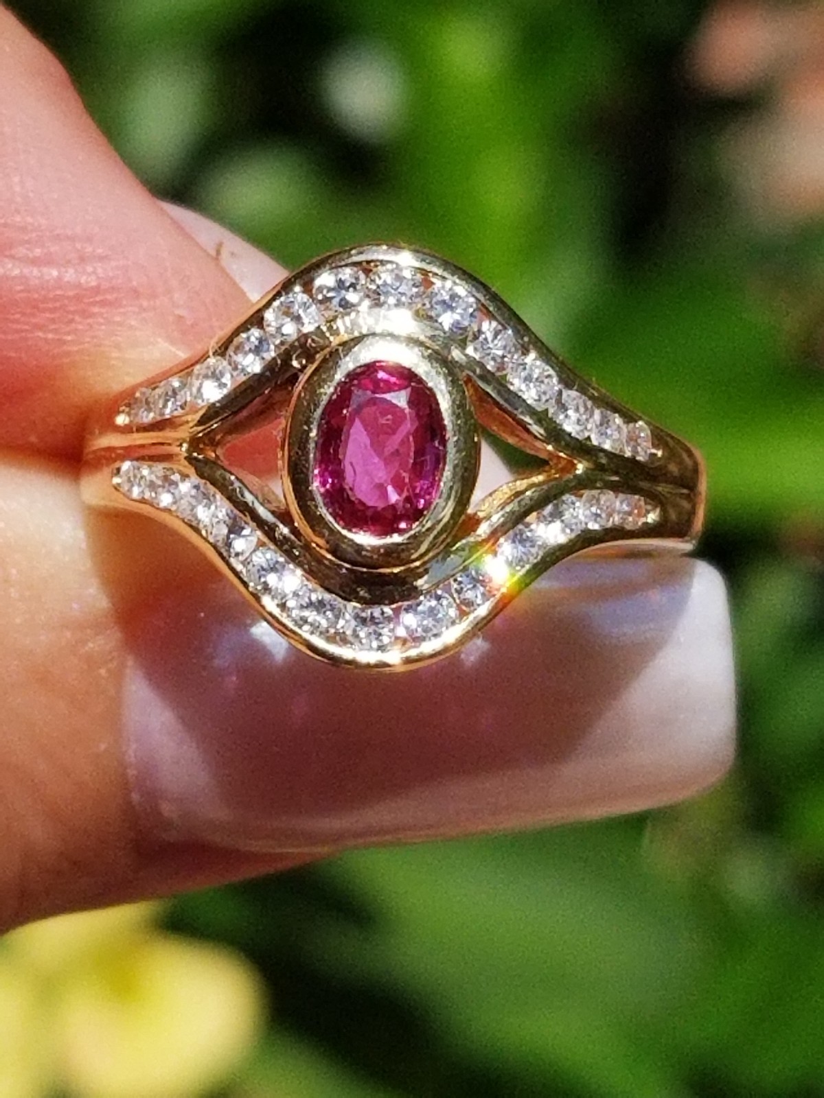 Quality Crafted Vintage Natural Ruby Diamond 18k … - image 6