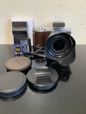 Samsung NX300 20.3MP CMOS Smart Digital Camera