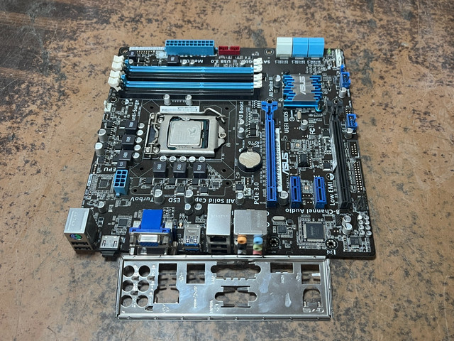 ASUS P8H77-M PRO