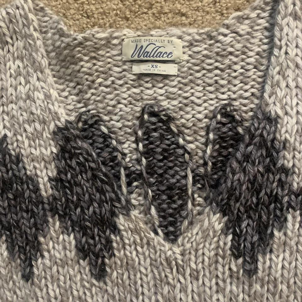 Wallace Chunky V Neck Wool Blend Mohair Pullover Sweater Gray Beige Size S - Image 2 of 4