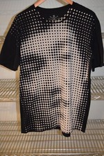 Ultimate Guide to Bruce Lee Collectibles and Memorabilia 28