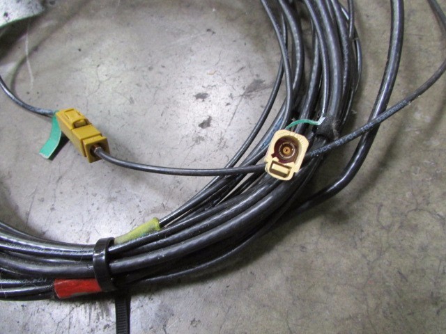Maserati Quattroporte, Radio Antenna Wire Harness, Used, P/N 191149