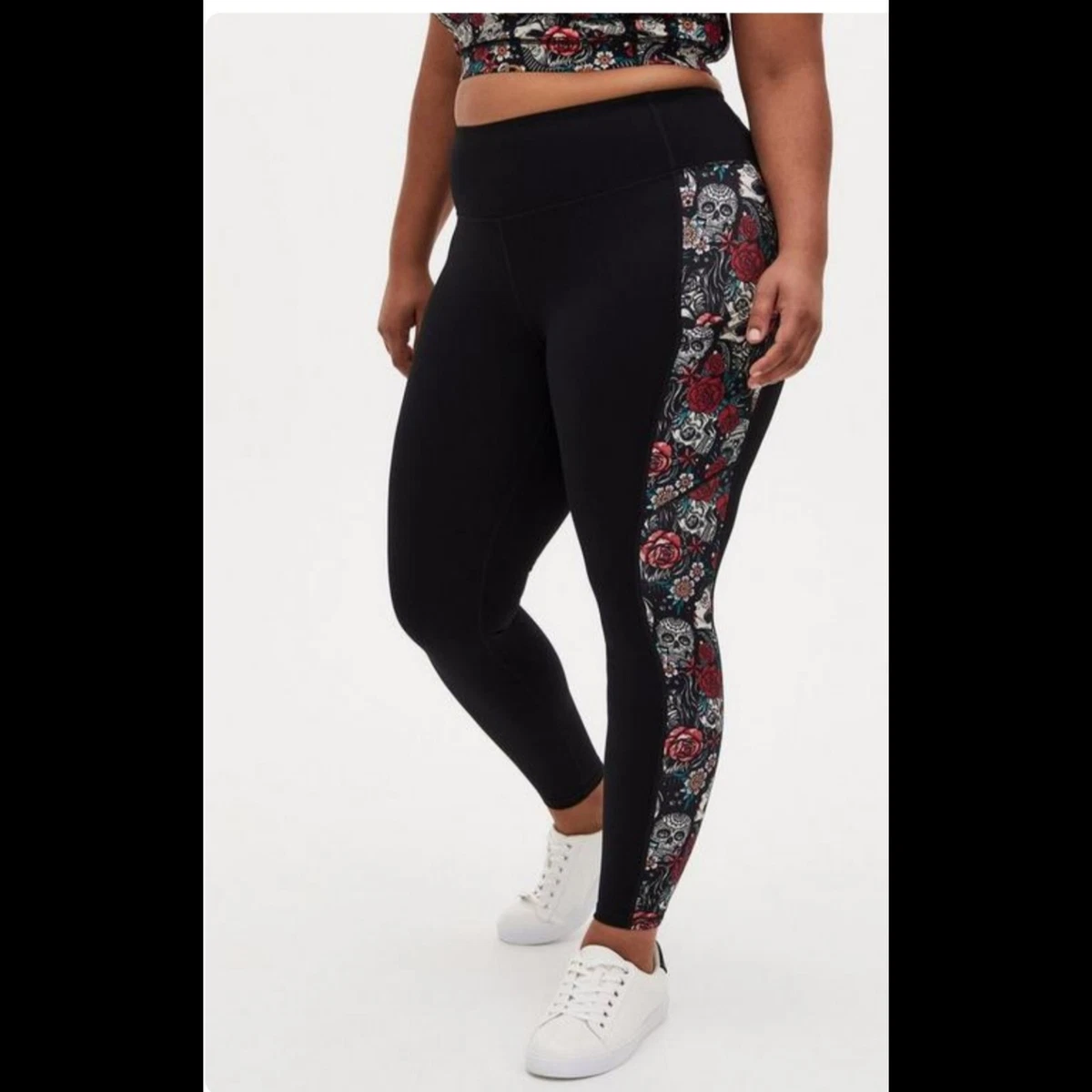 Torrid Performance Core Active Legging w/ Side Pockets Size: 0x