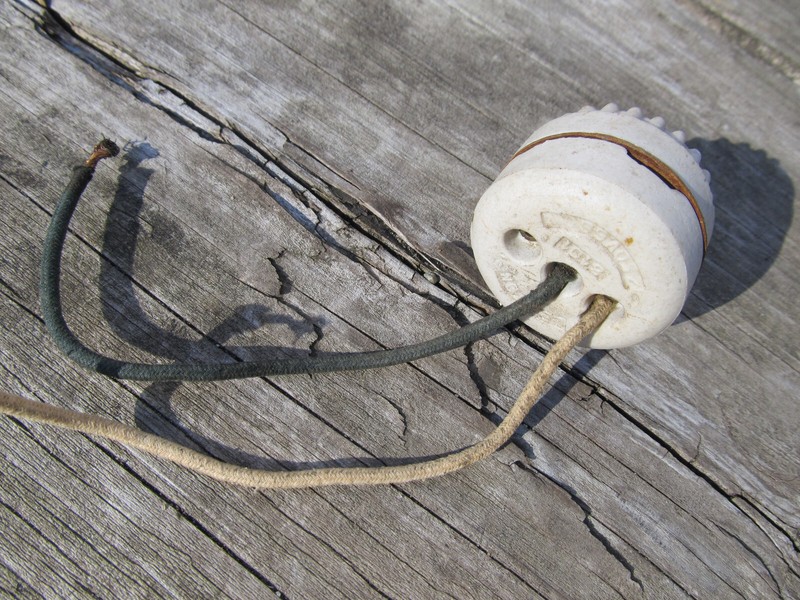 Vintage Ceramic Porcelain Light Sockets Fixture Leviton 8101 USED 250V660W