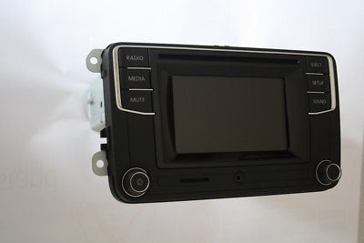 VW VAG OEM T6 Beetle Cabrio Radio Composition Color DAB+ PQ Display 