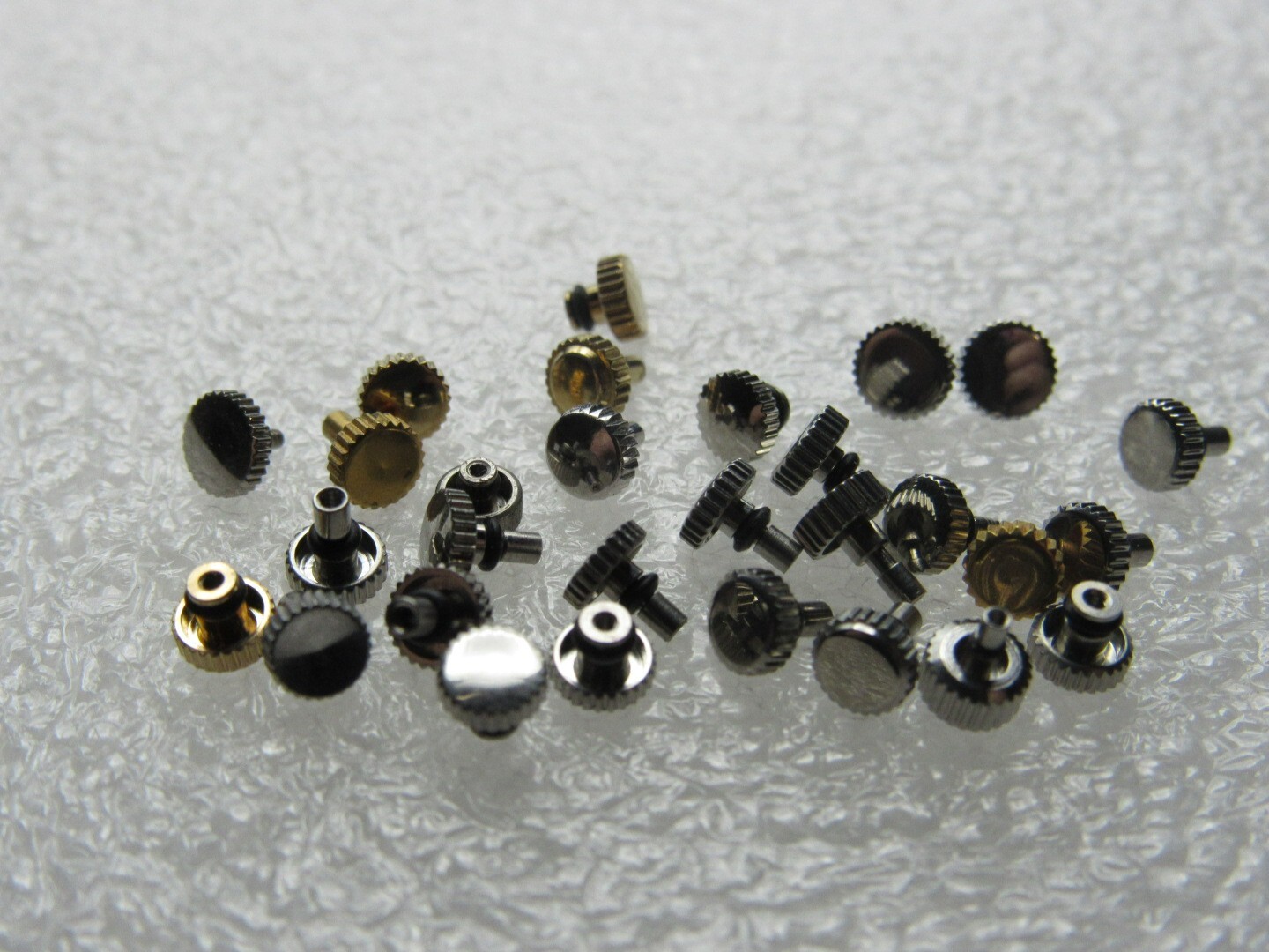 SEIKO Crown 4.0mm Gold NOS for Parts/Repair/Spares 1 per order