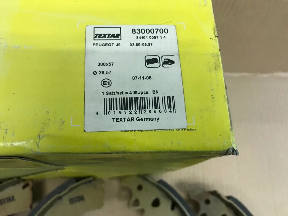 Textar Bremsbackensatz + Radbremszylinder + Zubehör Peugeot J9  83000700 - Bild 3 von 3