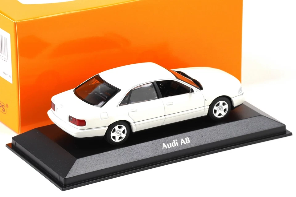 1:43 Minichamps Maxichamps Audi A8 Limousine 1999 Bianca - Immagine 2 di 3