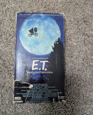 MCA Home Video E.T. the Extra-Terrestrial VHS NTSC PG Closed Captioned 1982