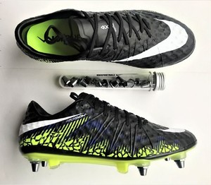 nike hypervenom phinish sg