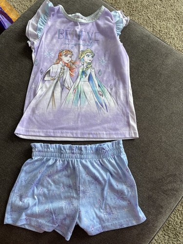 Girls Frozen II Elsa Anna Believe In Yourself Size 8 Pajama Set - Shorts And Tee - Picture 1 of 5