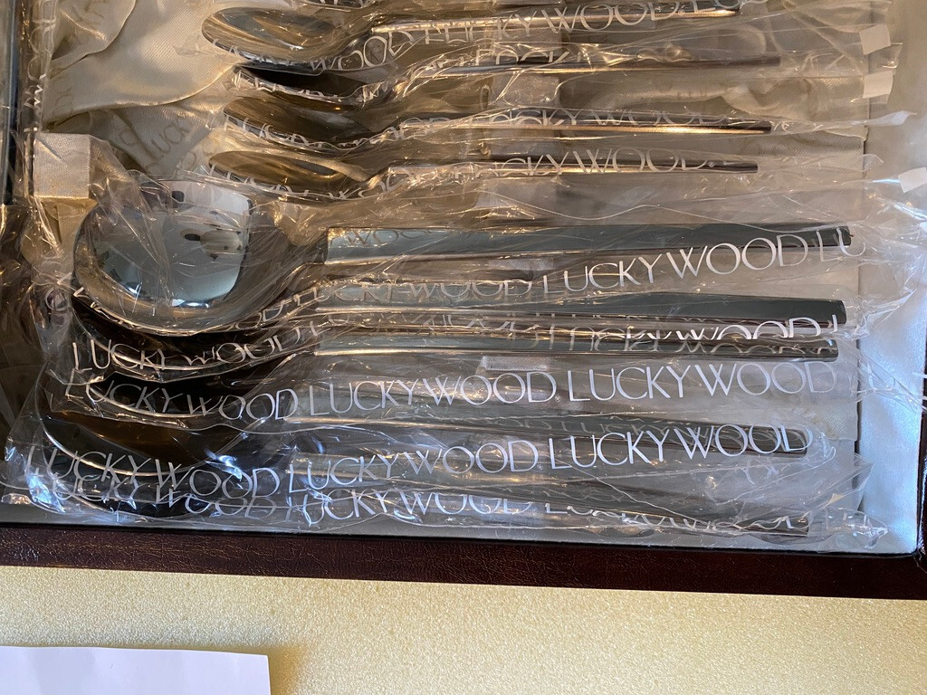 Lucky Wood Cutlery Set , 51 pc. Vintage, Dinner Set, 1812