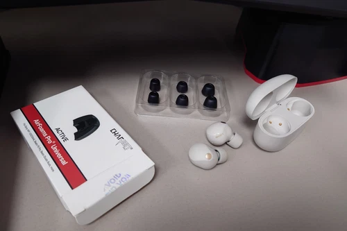 Sony WF-1000XM5 Wireless In-Ear Headphones - Silver