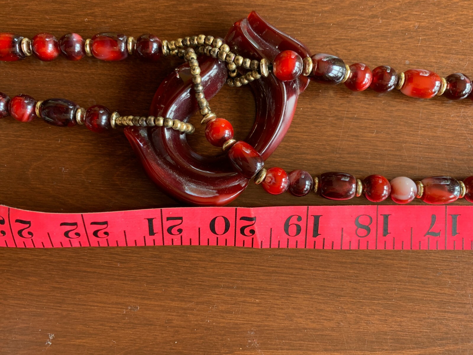 Lucite Marbled Cranberry Plastic Statement Beaded… - image 6