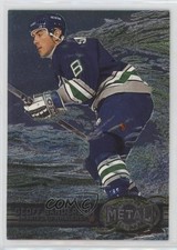 1996-97 Fleer Metal Universe Geoff Sanderson #71 0m8b