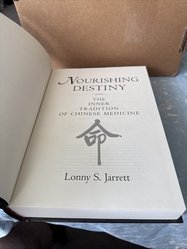 Nourishing Destiny: The Inner Tradition Of Chinese Medicine - Lonny S. Jarrett - Afbeelding 5 van 6