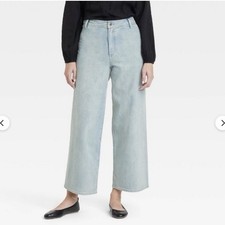 Universal Thread Women  s Size 8R Sailor Wide Leg Jeans Light Wash High Rise