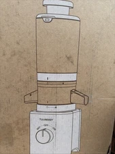 TUUMIIST Slow Masticating Juicer, Cold Press, 5.3” Large Feed Chute Black TESTED