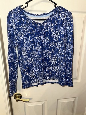 Basic Editions Women's Blue Flower Design Long Sleeve V Neck Shirt Size Medium