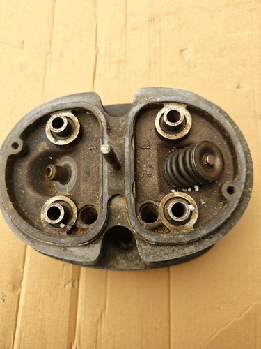 BMW R60/5  Zylinderkopf Rechts