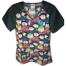 Tooniforms Scrub Top Peanuts LOVE STINKS Valentine Shaped V-Neck Print Top S