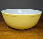 Vintage PYREX Primary Mixing Bowl #404 Ovenware Yellow 4 Quart 10 1/2" Diameter