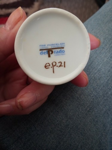 Vintage trinket pill box - Picture 4 of 4