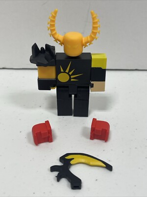 Roblox Deluxe Mystery Figure Molten Boss BAF