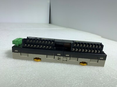 Omron DRT2-ID16-1 & XWT-OD16-1 Remote Terminal Module | eBay