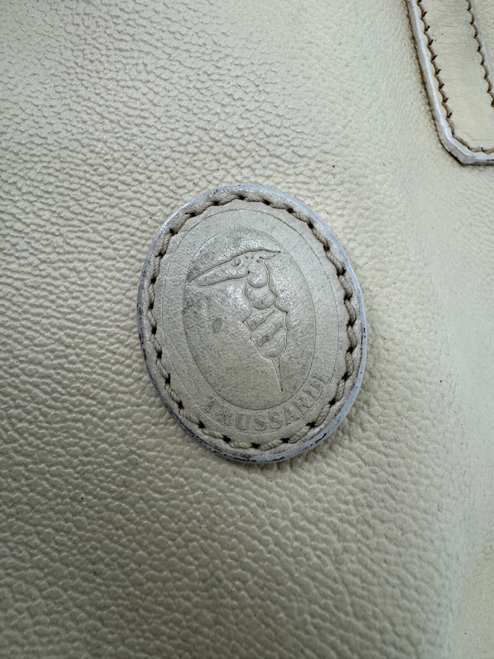 De Colección Años 80 TRUSSARDI Crespo Italiano Tostado Beige Cuero Bolso Cúpula Logo Bolso de Mano Cartera Foto 3 de 4
