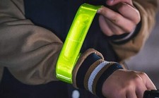 4 x 3M Reflective Snap Band | High visibility for sports and outdoor activity