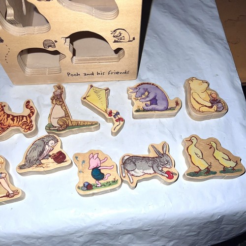 SCHYLLING Classic WINNIE THE POOH Wooden Shape Sorting Cube w/ 13 Figures Rare - Picture 12 of 12