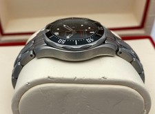 *Box/Papers* Omega Seamaster Ladies Quartz Watch Black 28mm 212.30.28.61.01.001 12