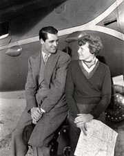 GLOSSY PHOTO PICTURE 4x6 Cary Grant Amelia Earhart Black And White